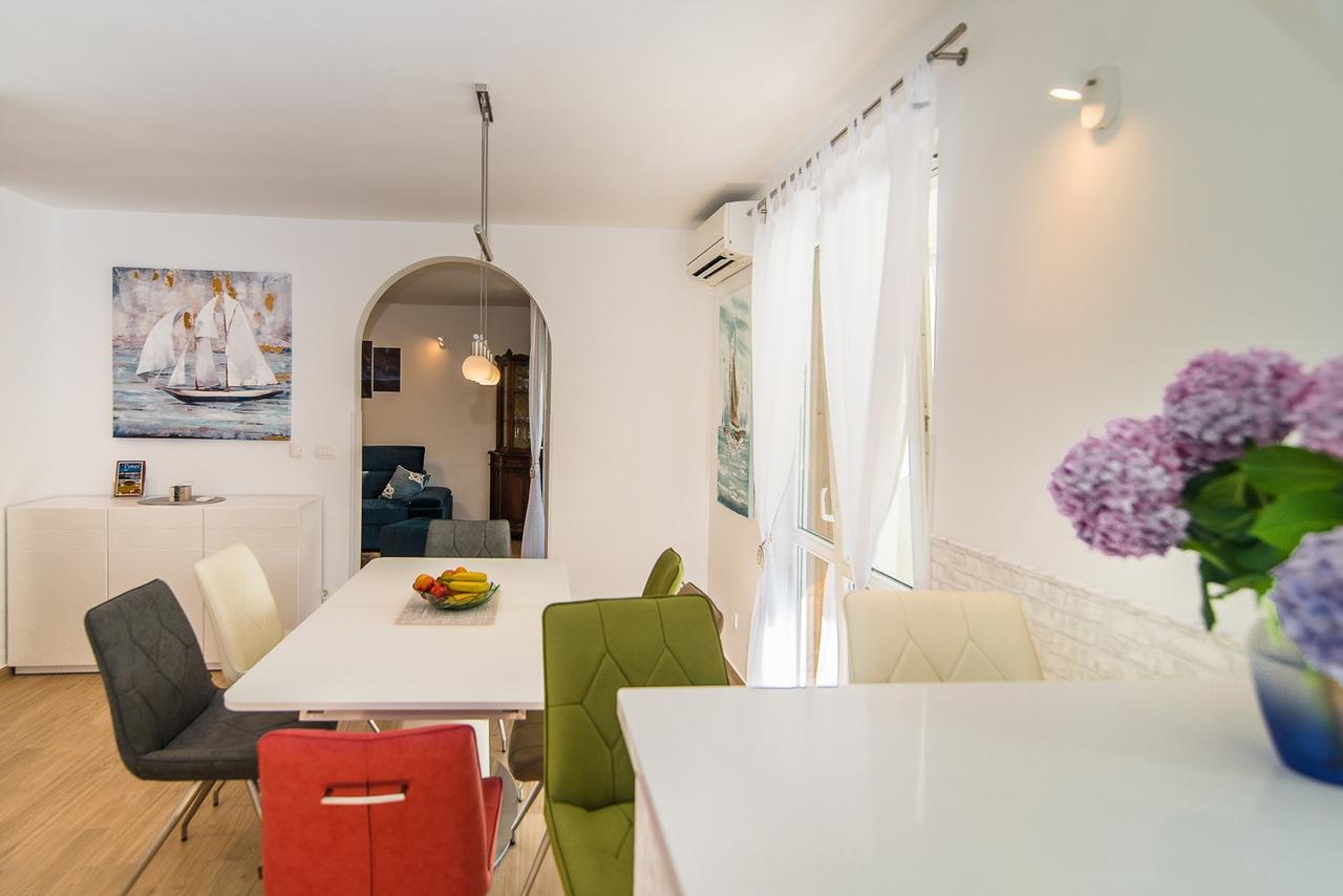 Vera Luxury Poreč Exteriör bild